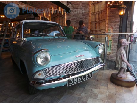 386 UEV, Ford Anglia