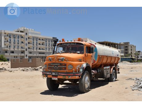 ‎٥٩٣٨‎ ‎ص ع م‎, Mercedes-Benz L/LA-Series Trucks