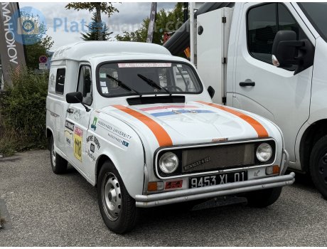 9453 XL 01, Renault 4