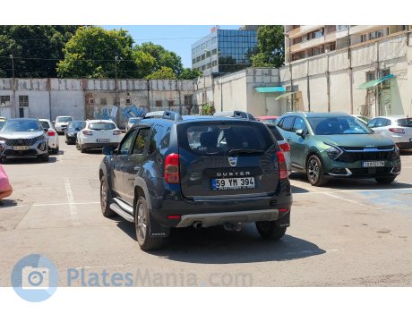59 YM 394, Dacia Duster