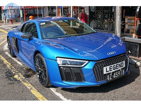 LEGEND, Audi R8