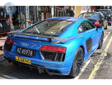 LEGEND, Audi R8