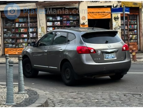 098-ZCX, Nissan Rogue