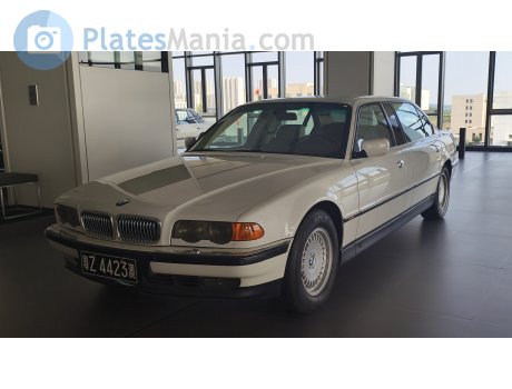 粤Z·4423澳, BMW 7 Series