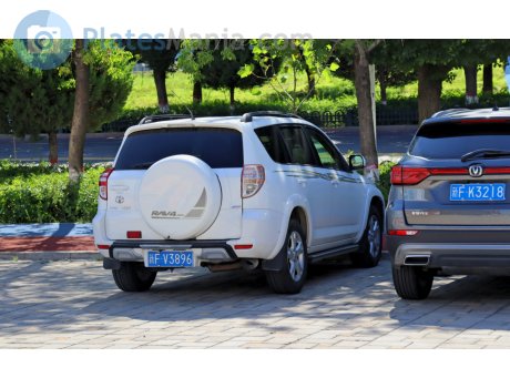 新F·V3896, Toyota RAV4