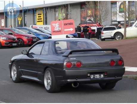GP-299-JM, Nissan Skyline