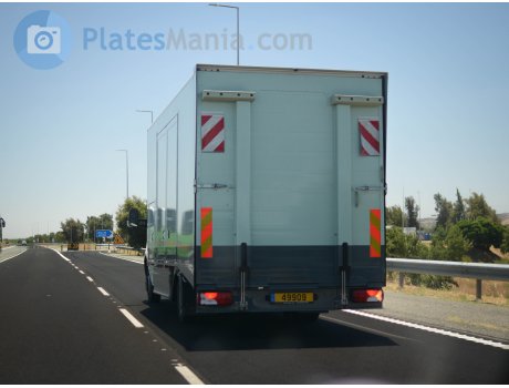 49909, Mercedes-Benz