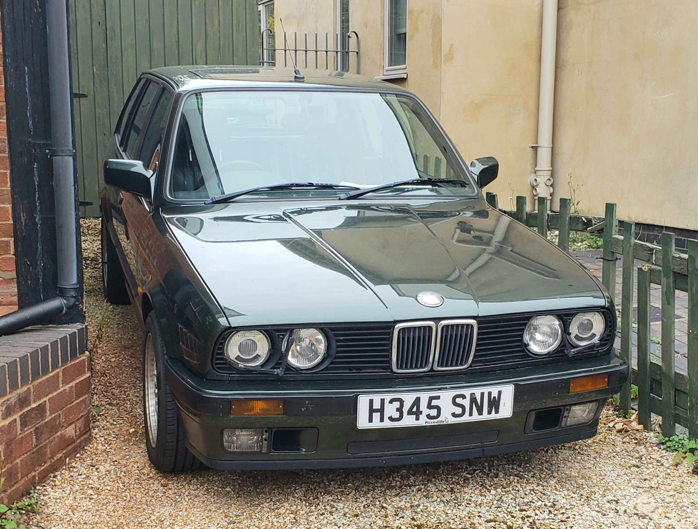 H345SNW, BMW 3 Series 2nd gen Touring (E30), 1987–1994