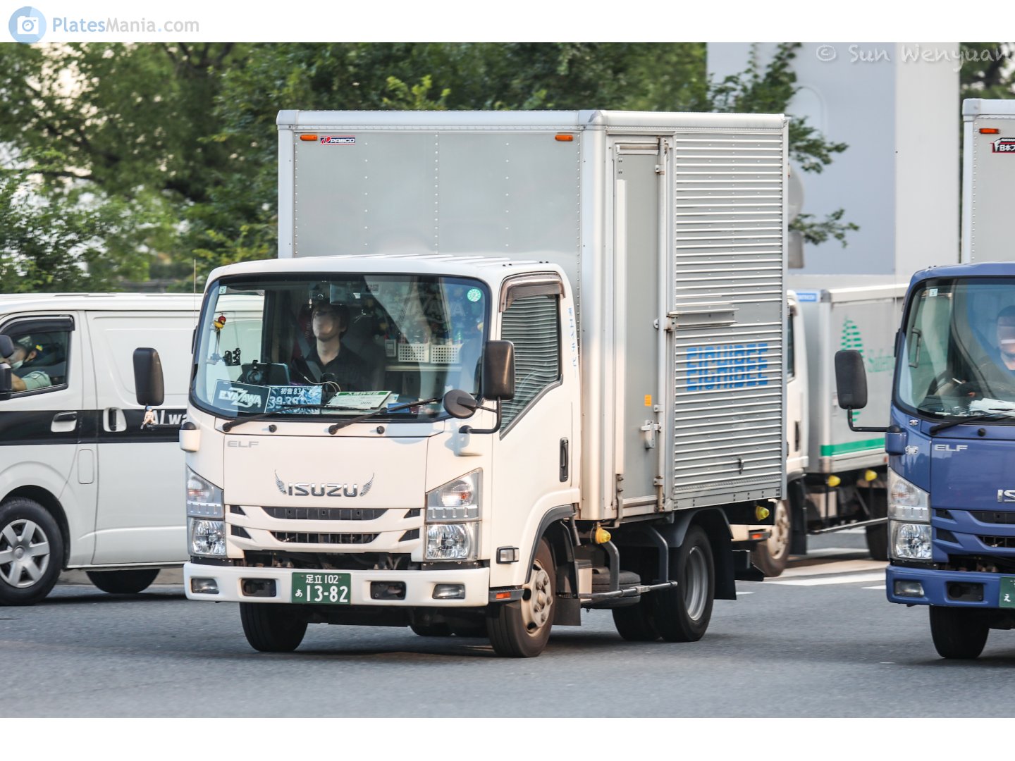 足立 102 あ 1382, Isuzu Elf 6th gen 100 (F24), 2007–2021