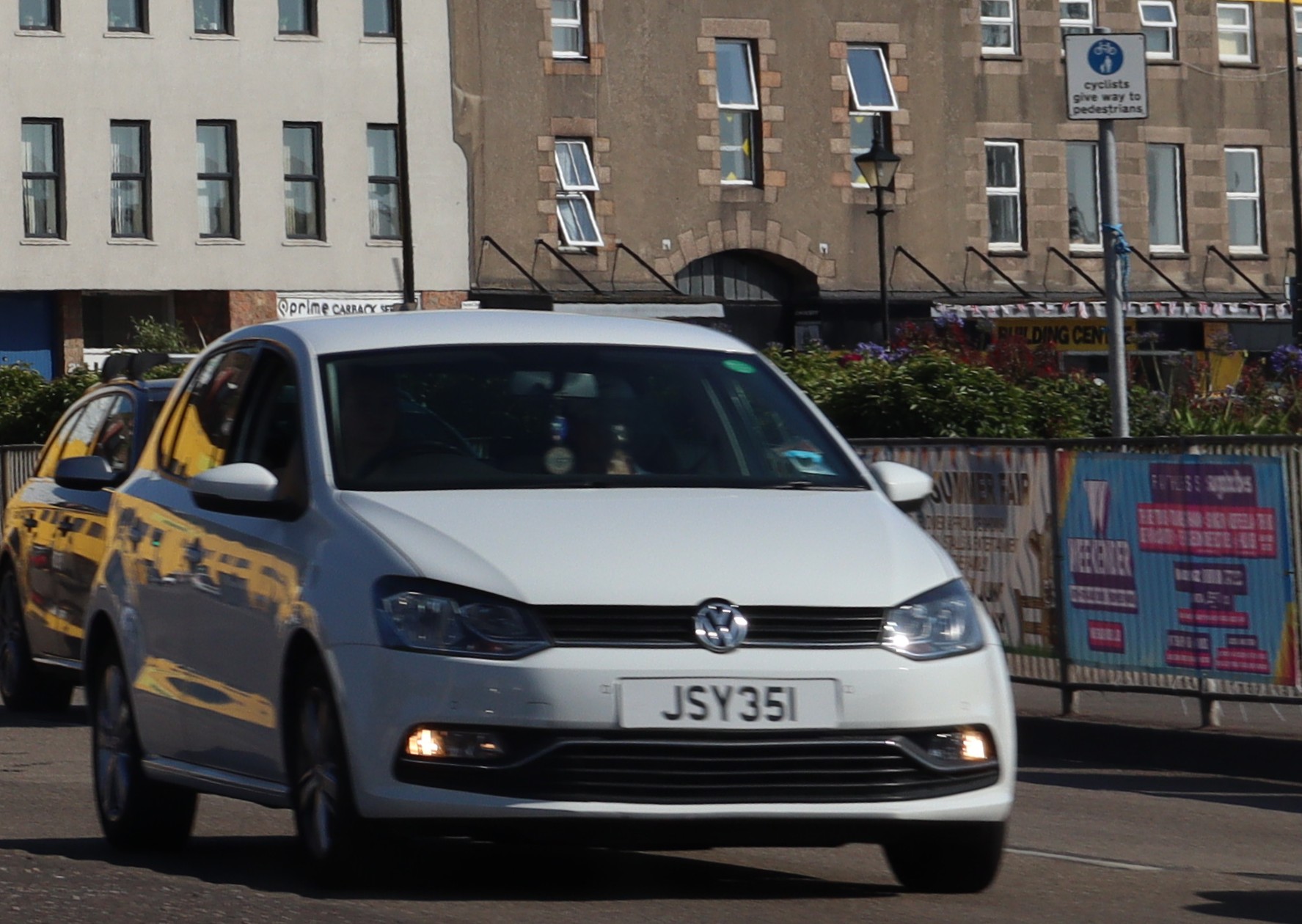 JSY351, Volkswagen Polo 
