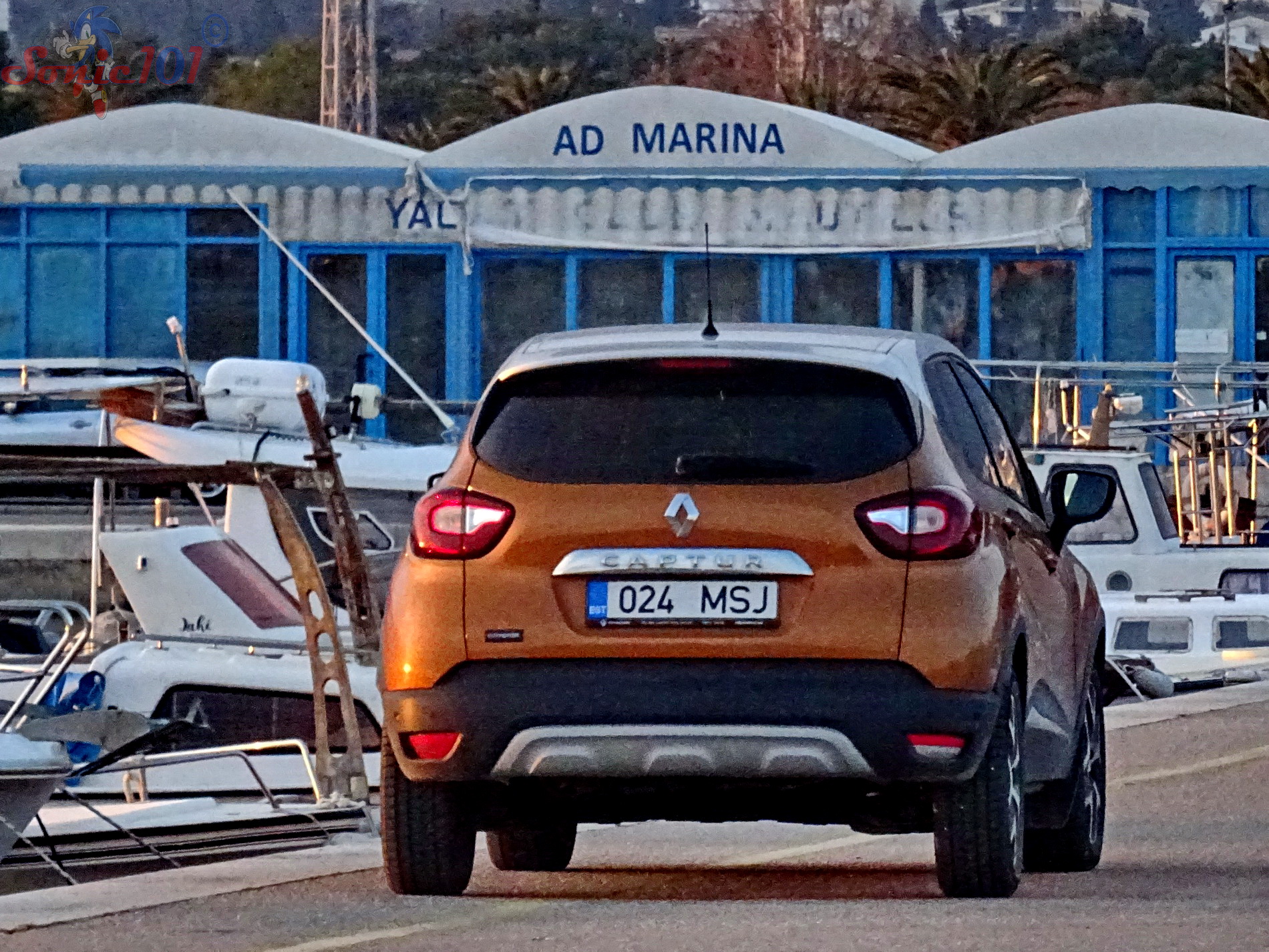 024 MSJ, Renault Captur 1st gen (J87; Global-market), 2013–2019