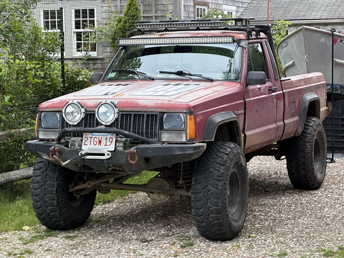 2TGW 19, Jeep Comanche 1st gen (MJ), 1985–1992
