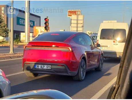 38 ALP 619, Tesla Model Y