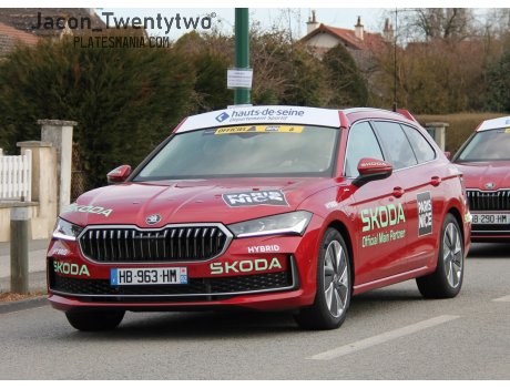 HB-963-HM, Skoda Superb