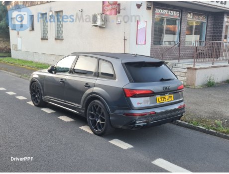 LX25 UPO, Audi Q7