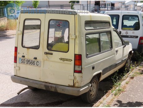 SO 9566 C, Renault Express