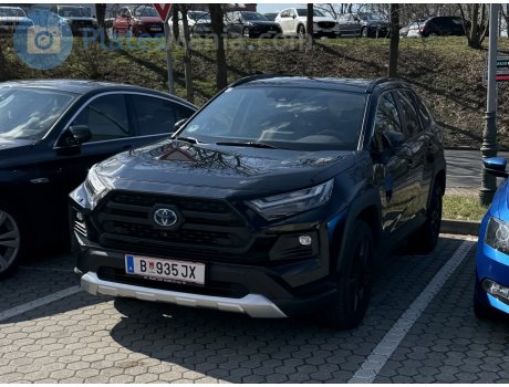 B 935 JX, Toyota RAV4