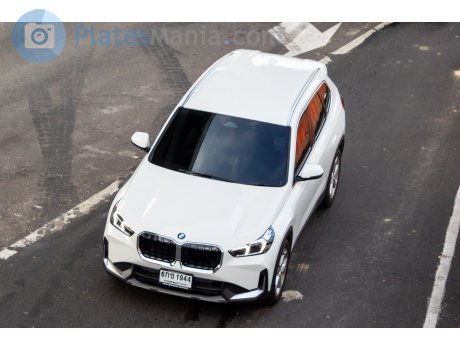 6กข 1944, BMW X1