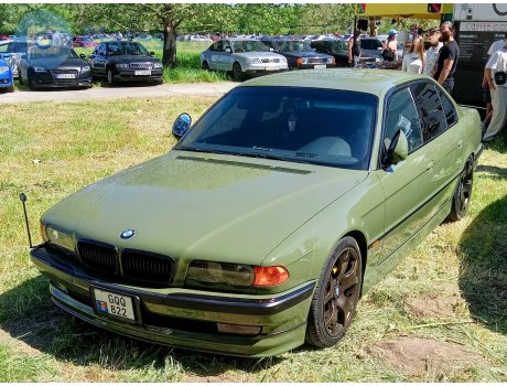 GQQ 822, BMW 7 Series