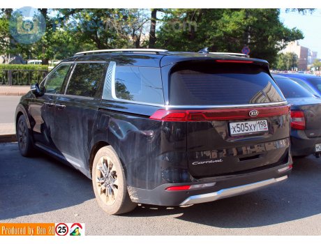 х505ху198, Kia Carnival
