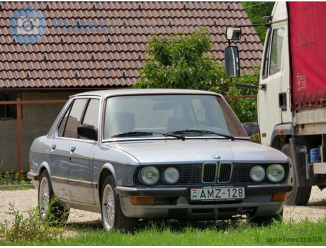 AMZ-128, BMW 5 Series