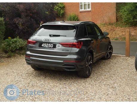 49250, Audi Q3