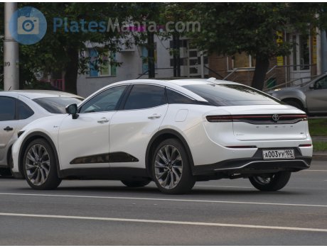 а003уу102, Toyota Crown
