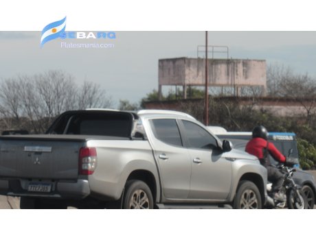 TTE7J85, Mitsubishi L200
