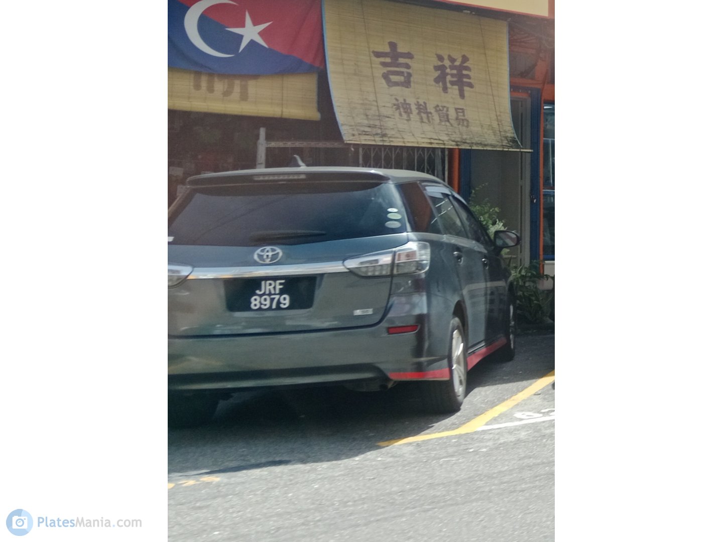 JRF 8979, Toyota Wish 2nd gen (AE20), 2009–2017