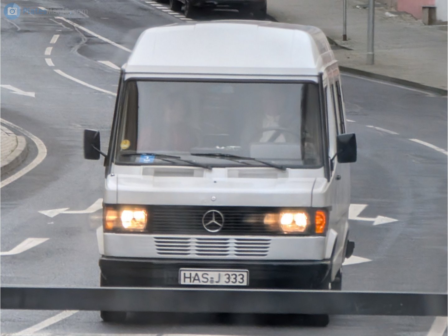 HAS J 333, Mercedes-Benz T1 1st gen (601/602/611), 1976–1996