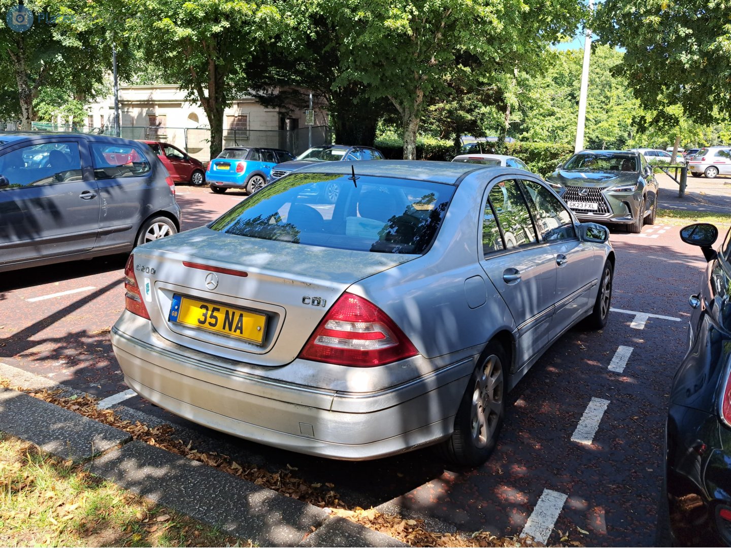 35NA, Mercedes-Benz C-Klasse 2nd gen Sedan (W203), 2000–2007