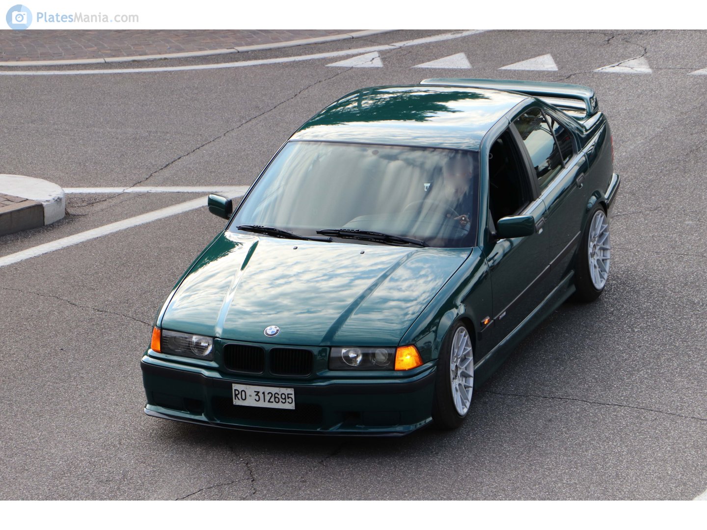 RO 312695, BMW 3 Series 3rd gen Sedan (E36), 1990–1998