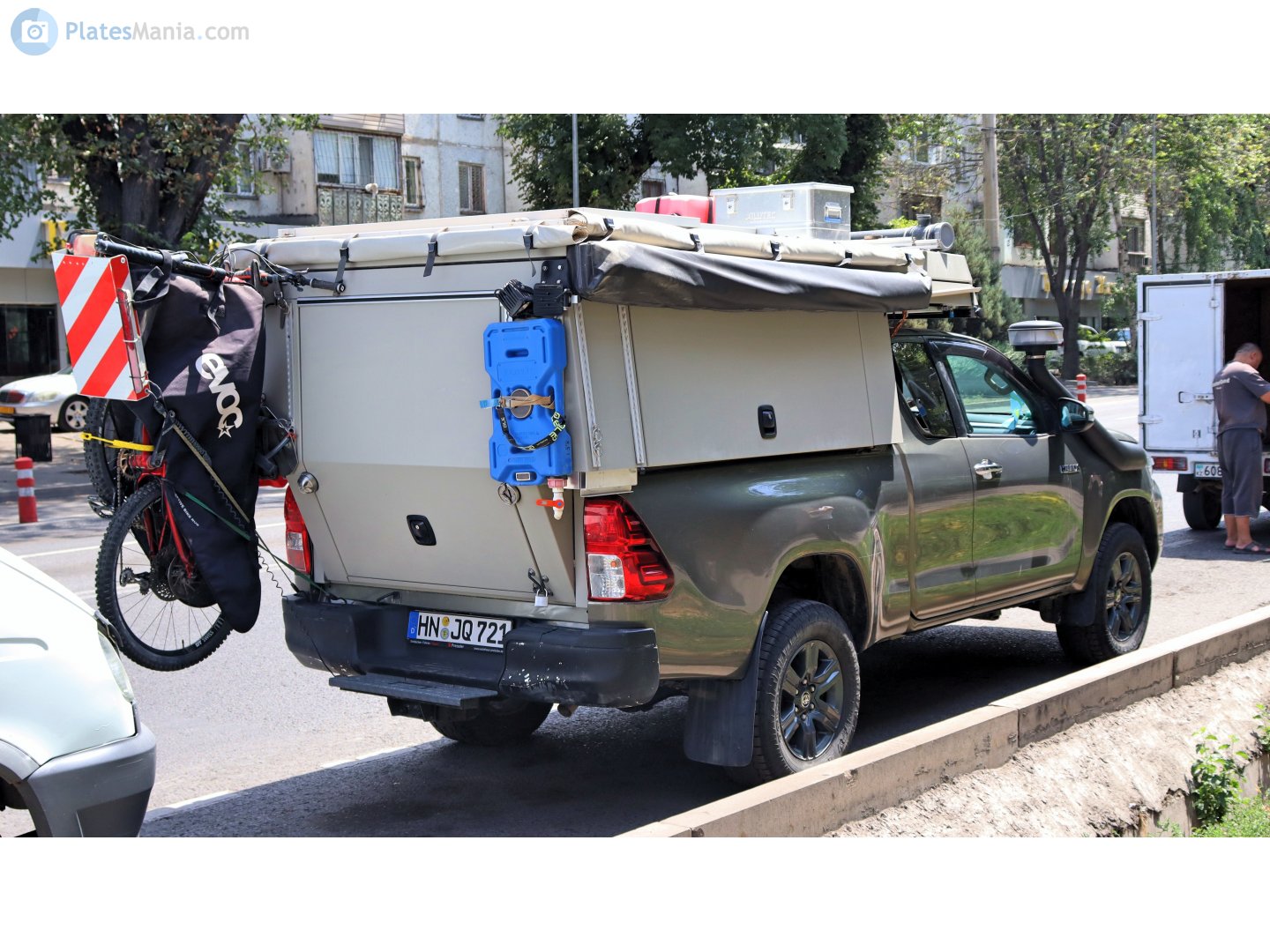 HN JQ 721, Toyota Hilux 8th gen (AN120/AN130), 2015–