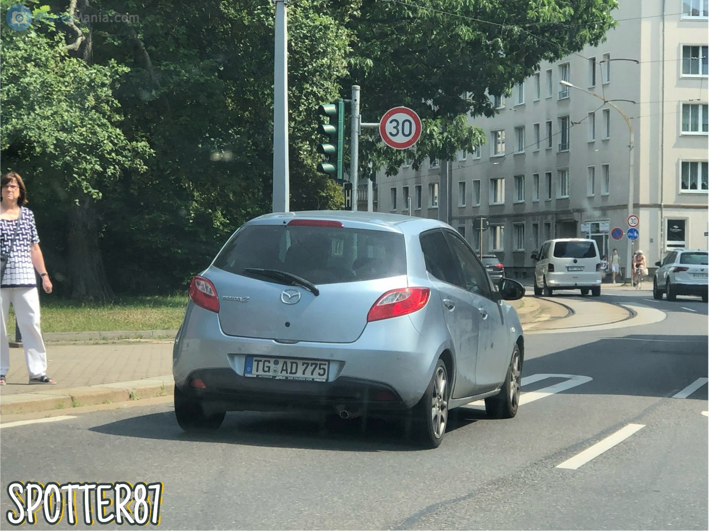 TG AD 775, Mazda 2 2nd gen 5-door Hatch (DE), 2007­–2014