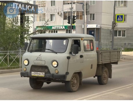 х099ме14, UAZ 452