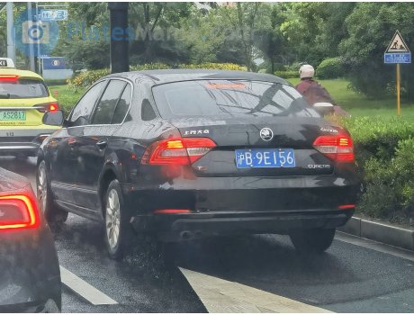 沪B·9E156, Skoda Superb