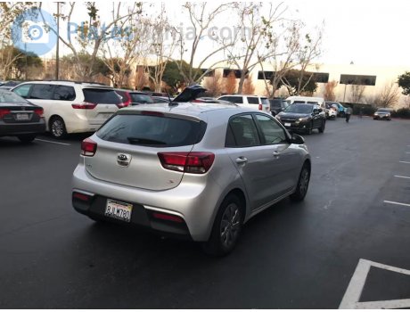 8JLM780, Kia Rio