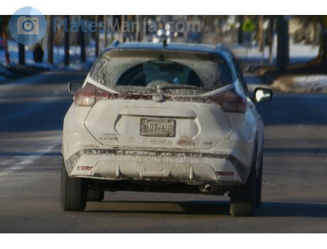 07-6UB, Nissan Kicks