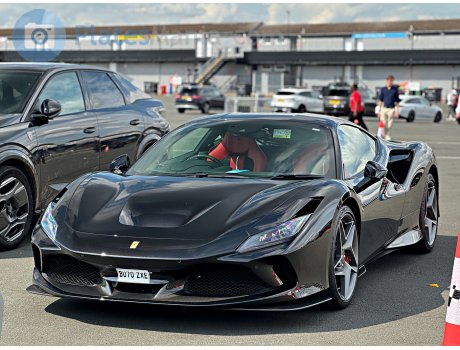 BU70 ZXE, Ferrari F8