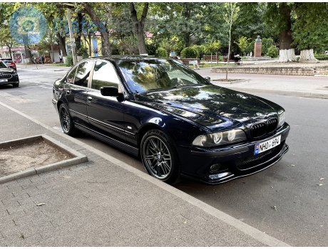 NHO 694, BMW 5 Series