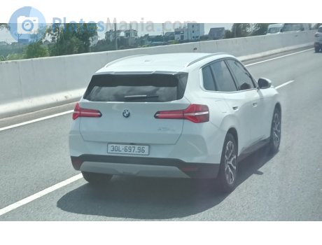 30L-697.96, BMW X3