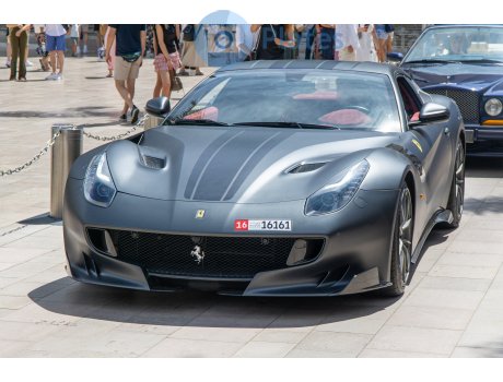 16 16161, Ferrari F12