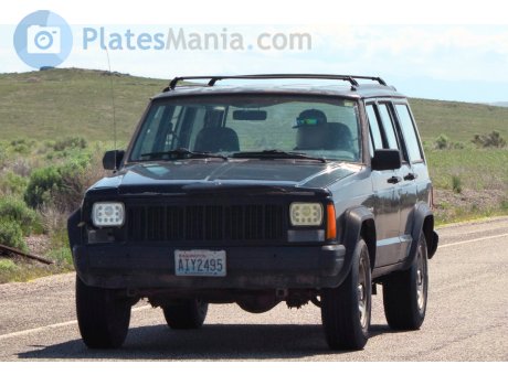 AIY2495, Jeep Cherokee