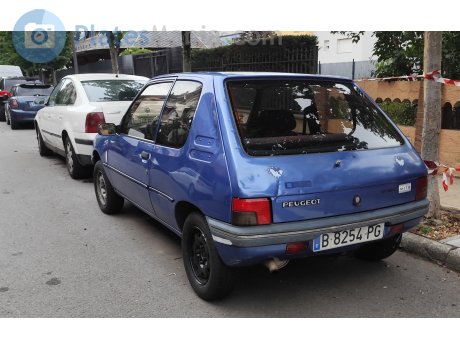 B 8254 PG, Peugeot 205
