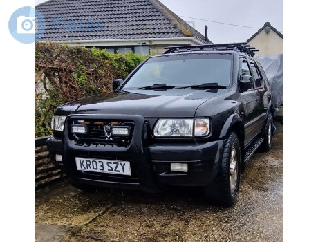 KR03 SZY, Vauxhall Frontera