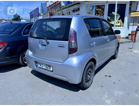 YWI 028, Daihatsu Sirion
