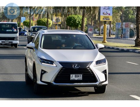 J 8841, Lexus RX