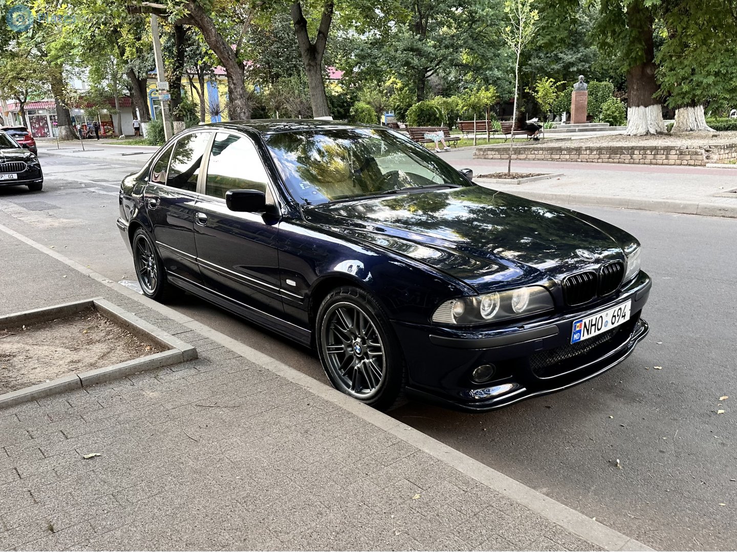 NHO 694, BMW 5 Series 4th gen Sedan (E39), 1995–2003