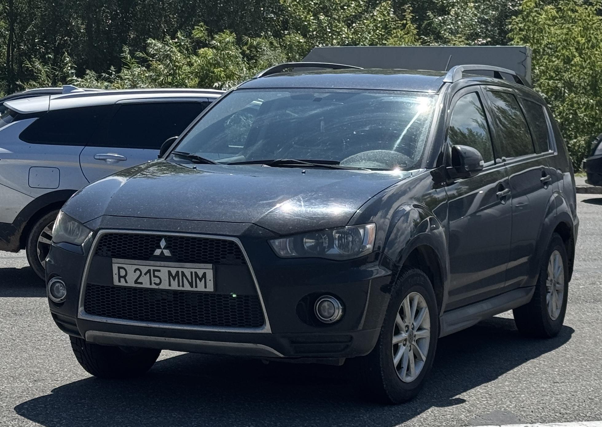 R 215 MNM, Mitsubishi Outlander 2nd gen (XL) (CW/ZG/ZH), 2005–2013