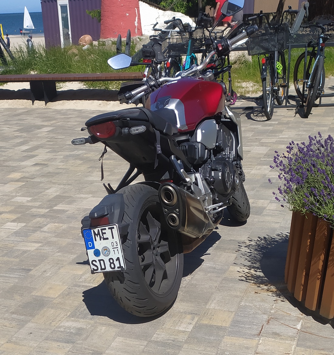 MET SD 81 (03/11), Honda CB Series 